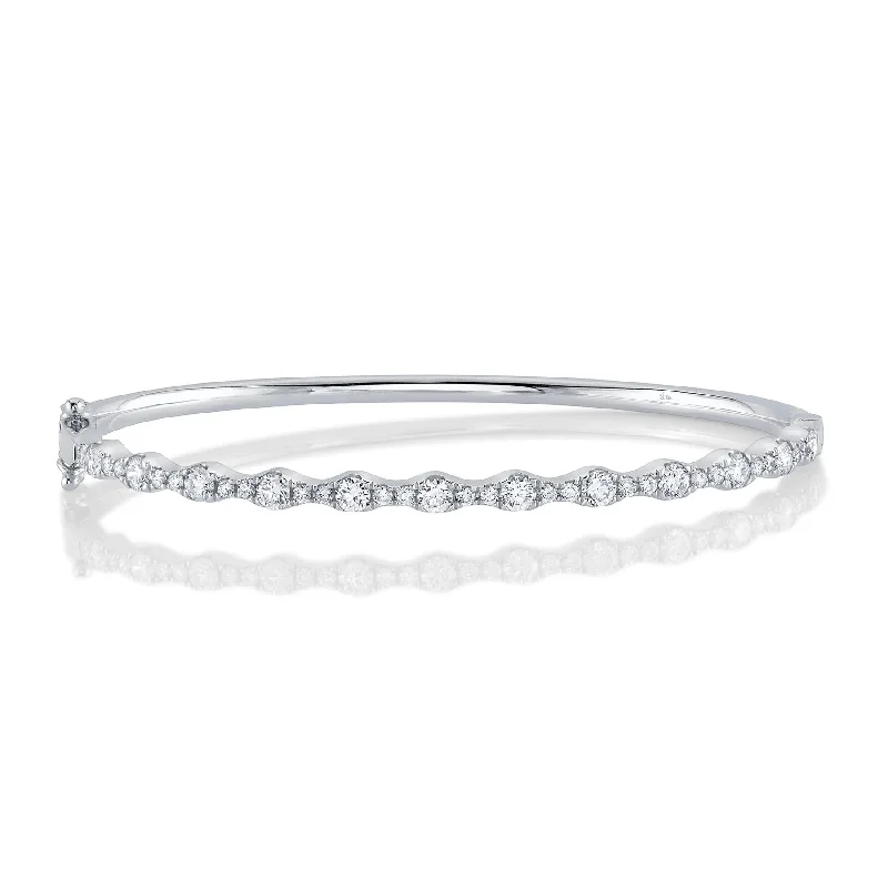 1.30CT DIAMOND BANGLE SC22008805ZS