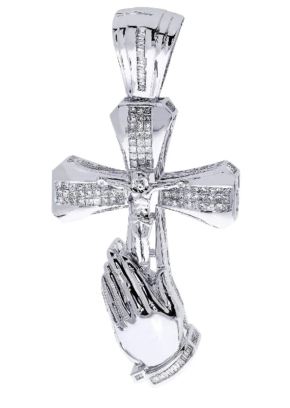 Diamond Cross Pendant| 3.6 Carats| 33.37 Grams